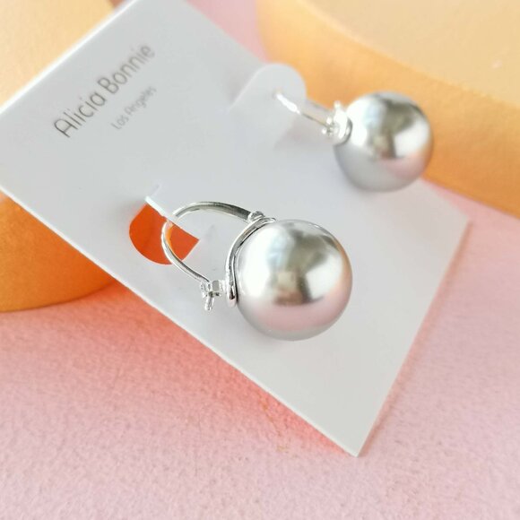 Alicia Bonnie - Blanche silver pearl Silver Earrings - NEW - Picture 2 of 3